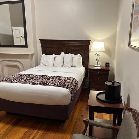 Inn On St. Ann, A French Quarter Guest Houses Property 뉴올리언스 외부 사진