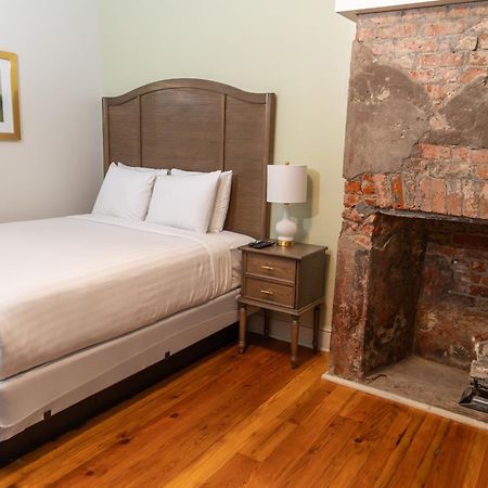Inn On St. Ann, A French Quarter Guest Houses Property 뉴올리언스 외부 사진