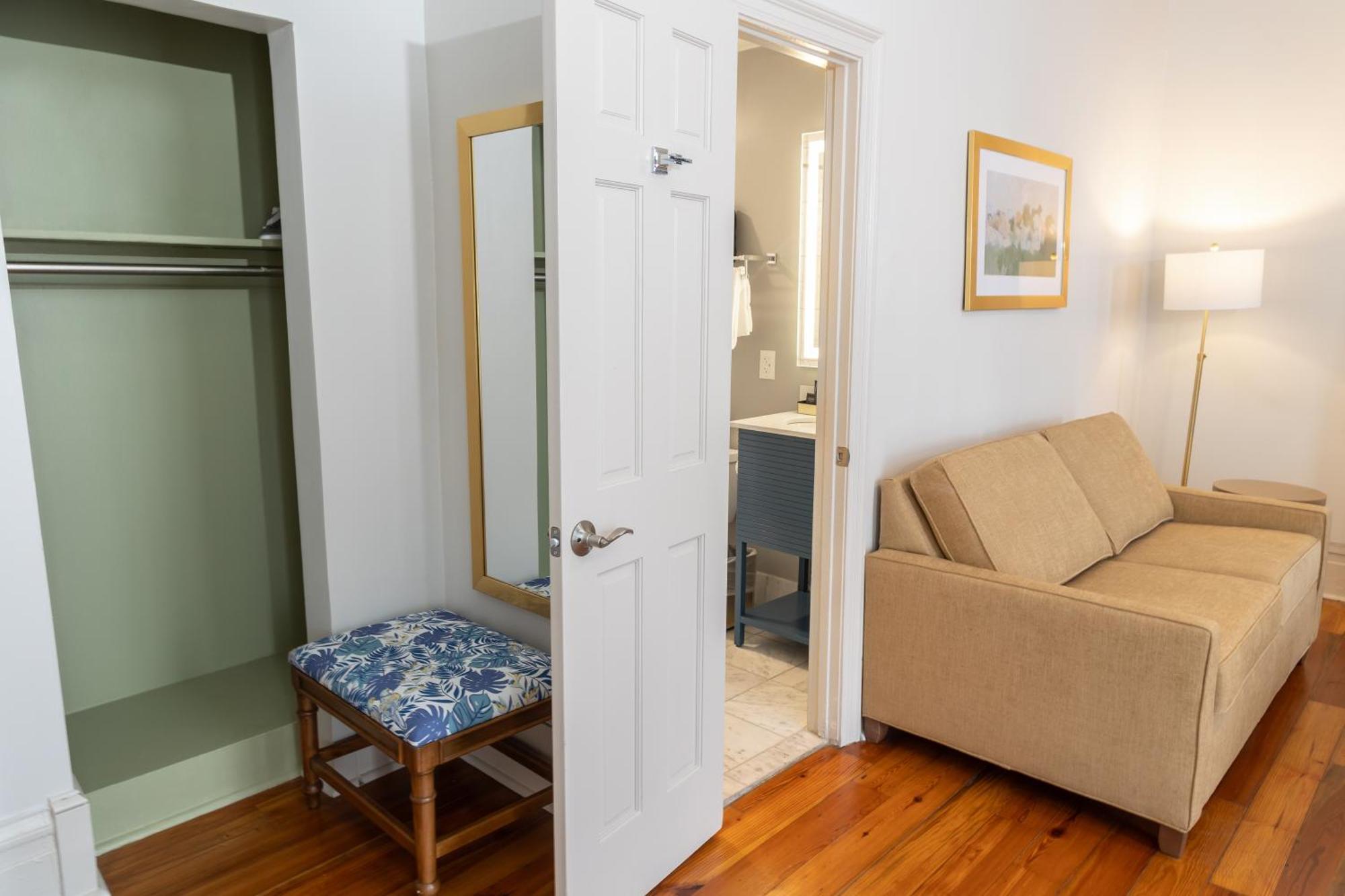 Inn On St. Ann, A French Quarter Guest Houses Property 뉴올리언스 외부 사진