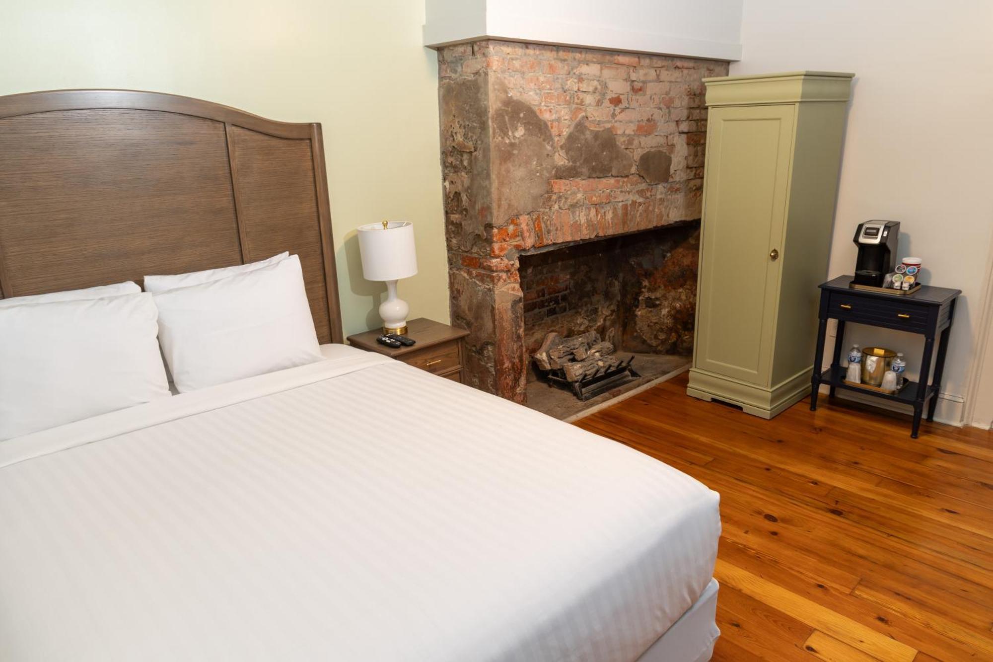 Inn On St. Ann, A French Quarter Guest Houses Property 뉴올리언스 외부 사진