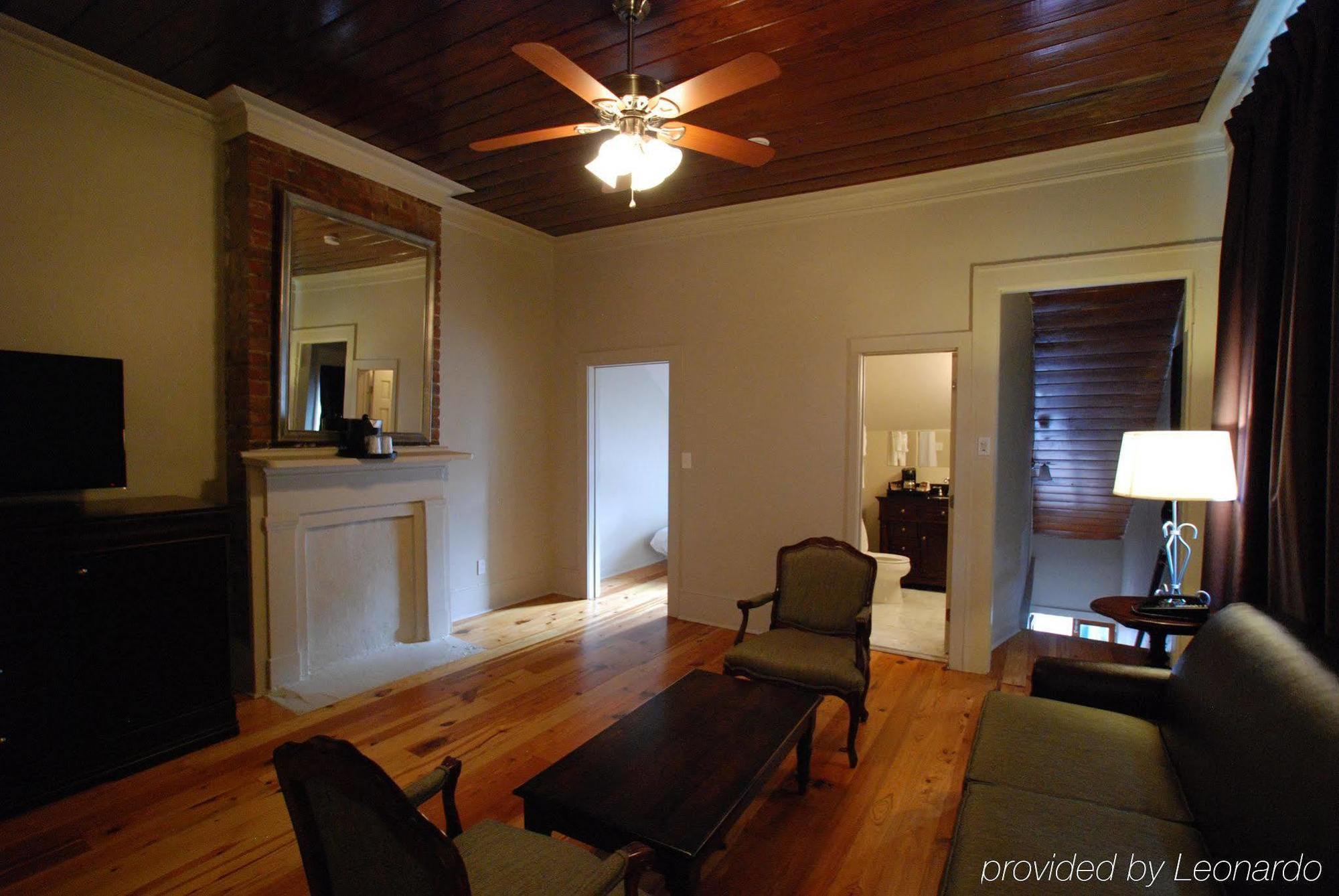 Inn On St. Ann, A French Quarter Guest Houses Property 뉴올리언스 외부 사진