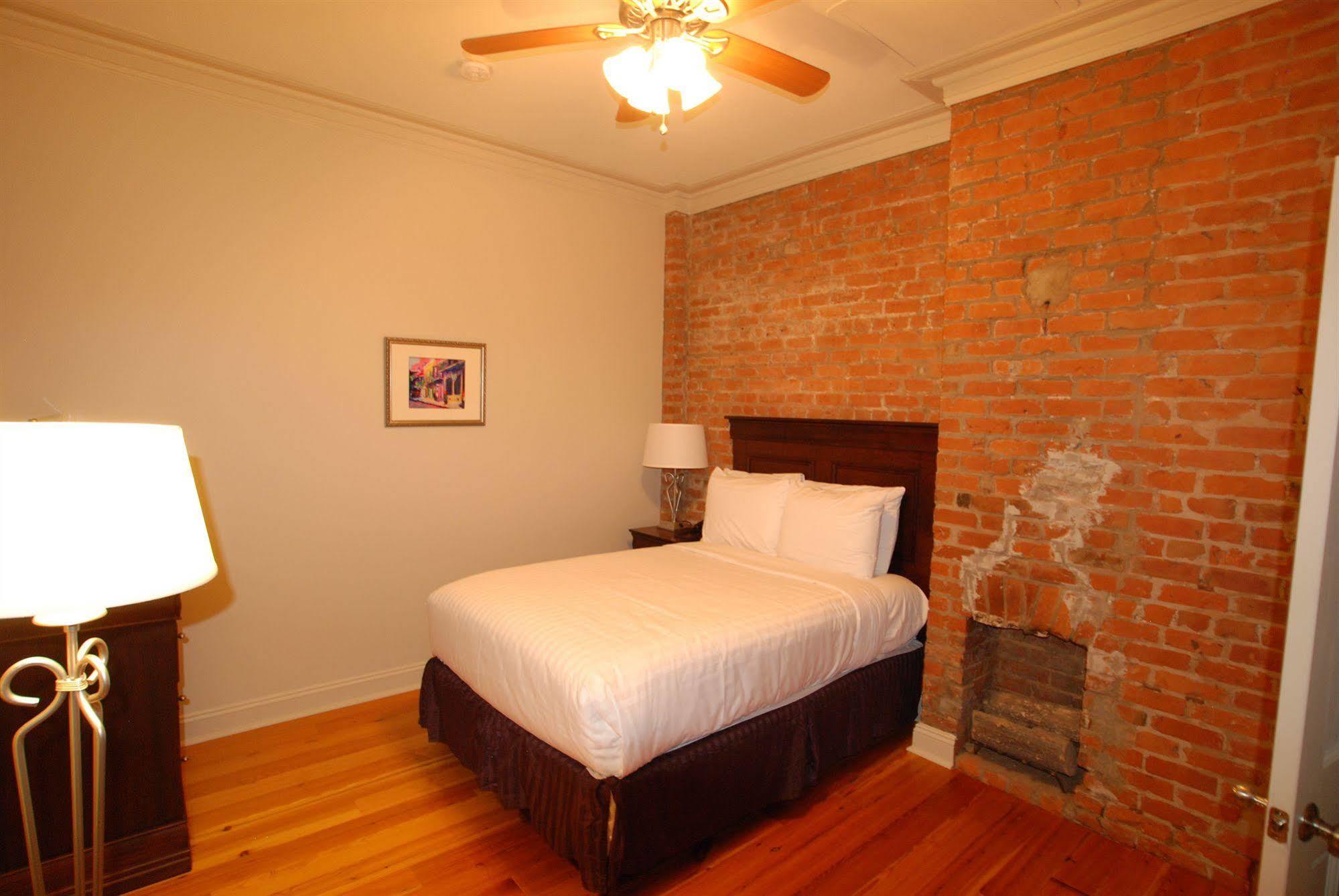 Inn On St. Ann, A French Quarter Guest Houses Property 뉴올리언스 외부 사진