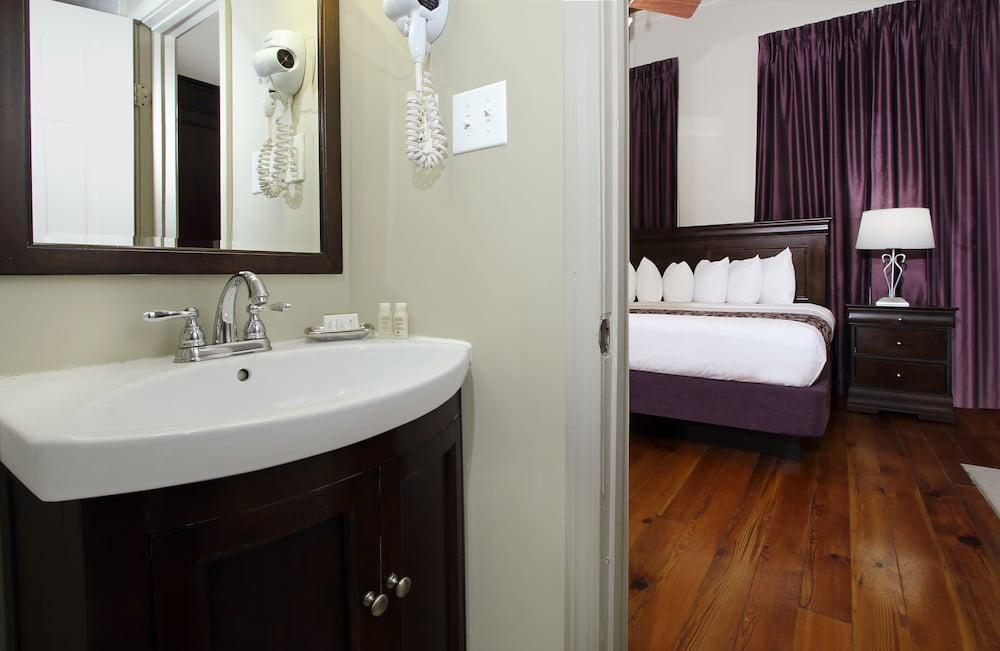 Inn On St. Ann, A French Quarter Guest Houses Property 뉴올리언스 외부 사진